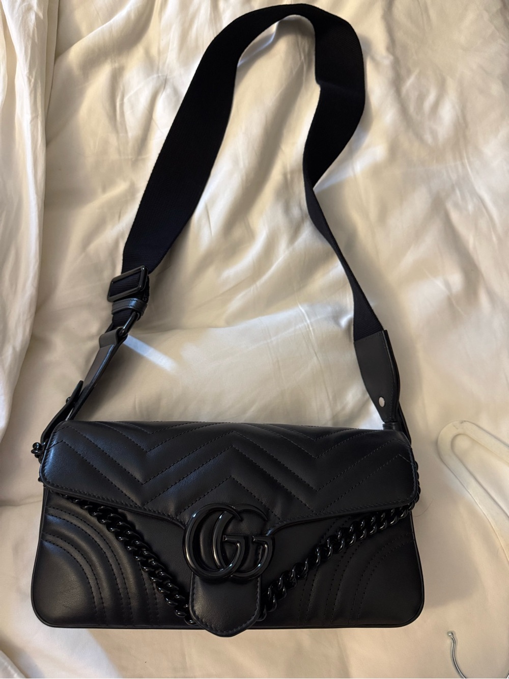 Gucci Black Chevron Quilted Leather Shoulder Bag with Chain Accent